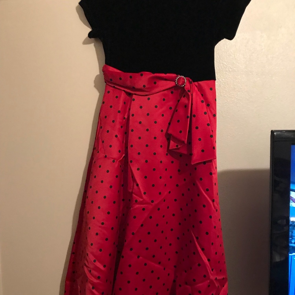 Black and Red girl’s dress